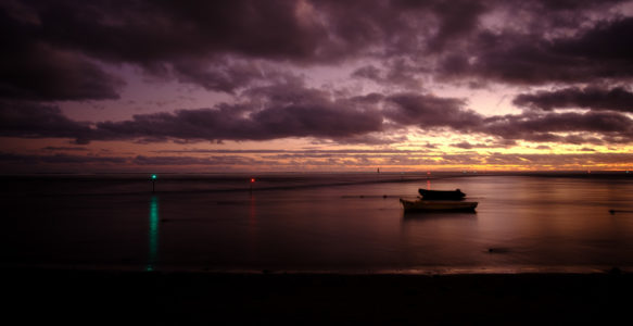 Crépuscule à L&rsquo;Étang-Salé